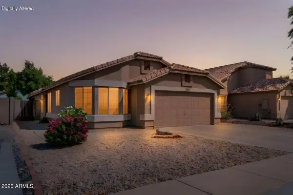 1201 N Woodburne Drive, Chandler, AZ 85224