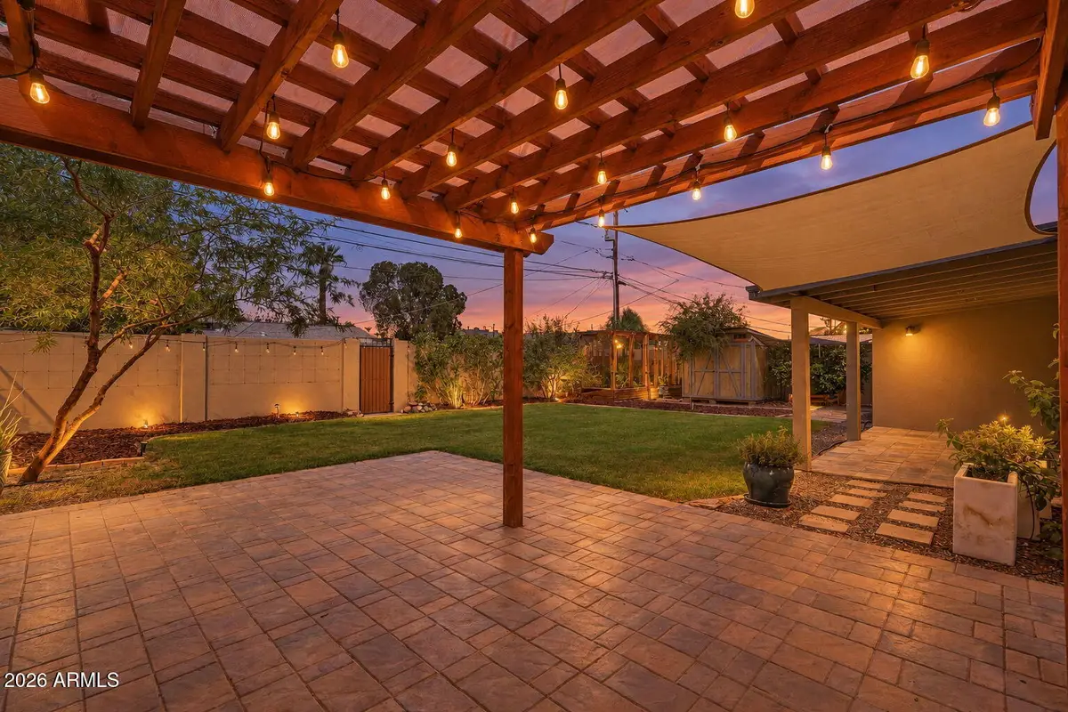 2208 E Turney Avenue, Phoenix, AZ 85016 - #1