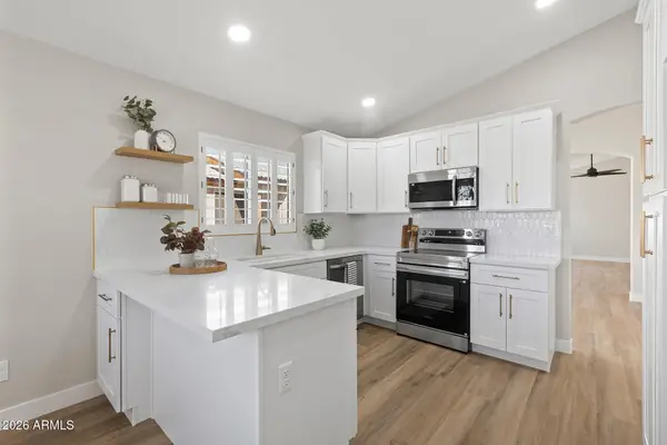 20419 N 105th Avenue, Peoria, AZ 85382