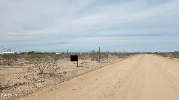 304XX W Pinnacle Vista Road, Wittmann, AZ 85361