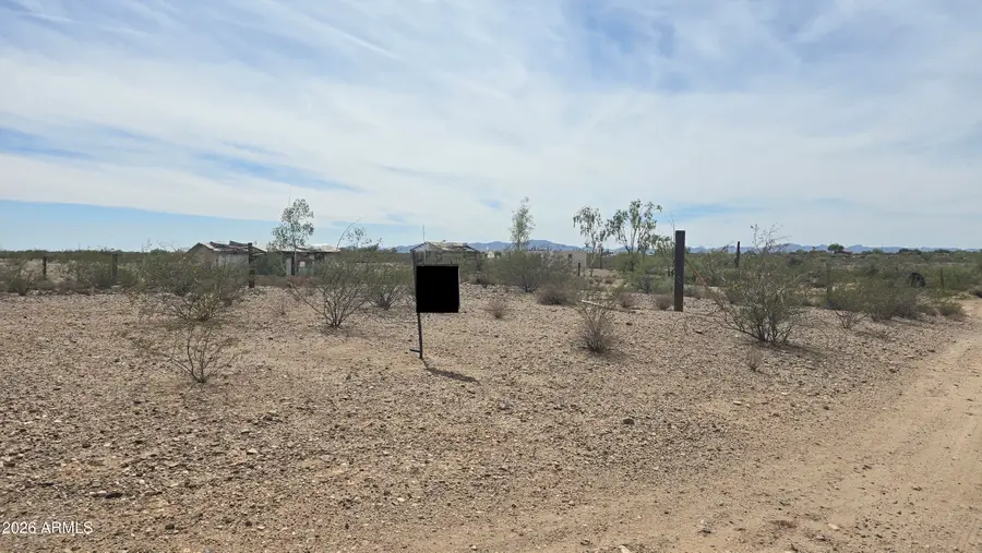 30099 W Radford Road, Wittmann, AZ 85361 - #2