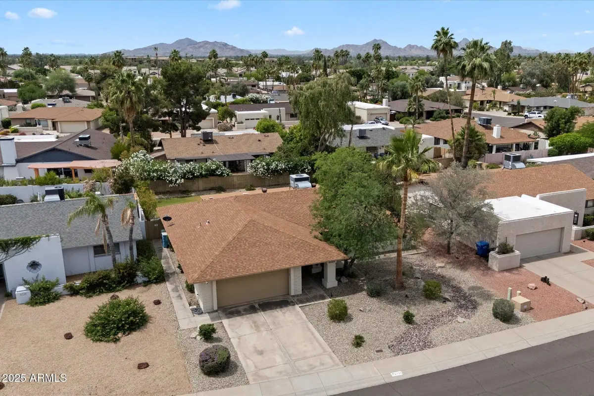 6725 E Kings Avenue, Scottsdale, AZ 85254 - #1