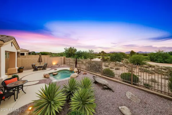 22215 N 51st Street, Phoenix, AZ 85054