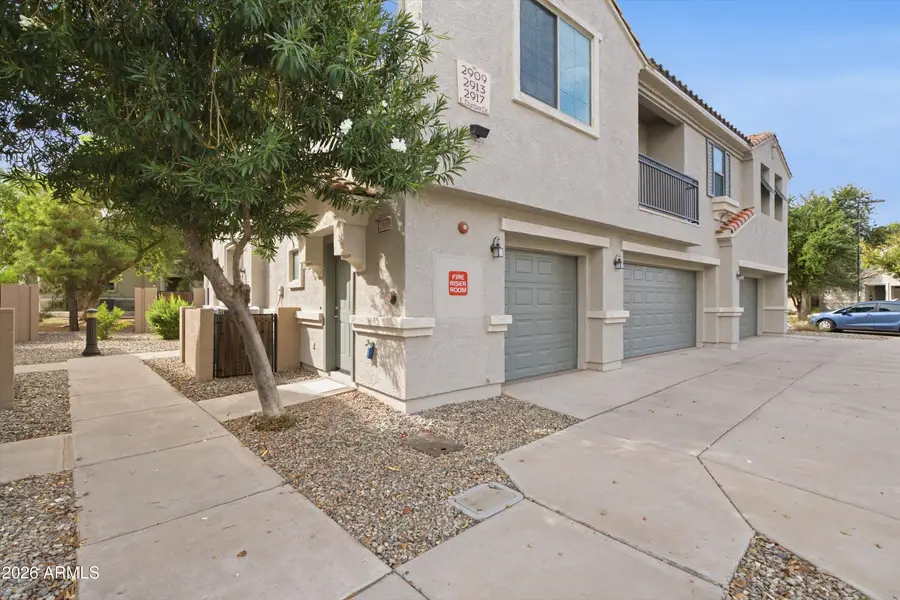 2909 E Dunbar Drive E, Phoenix, AZ 85042 - #2