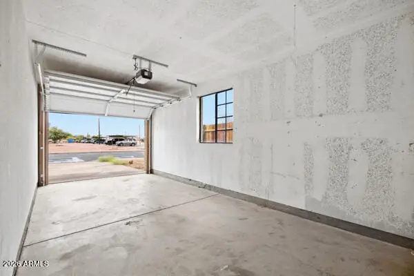 304 E Lawrence Boulevard #C, Avondale, AZ 85323 - #3