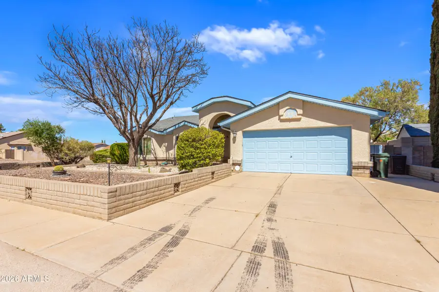 3225 Thunderbird Drive, Sierra Vista, AZ 85650 - #3