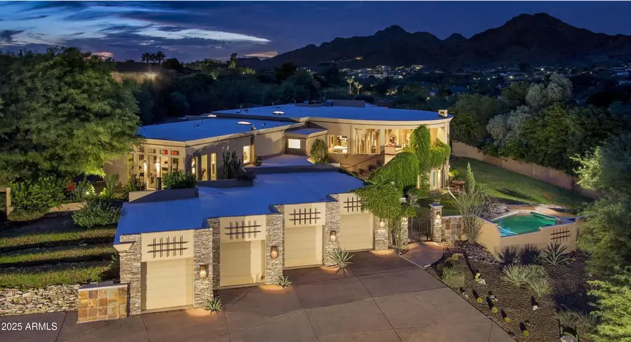 6134 N 44th Street, Paradise Valley, AZ 85253 - #2