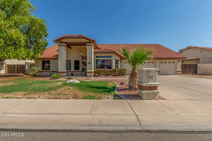 315 W Mcnair Street, Chandler, AZ 85225 - #3