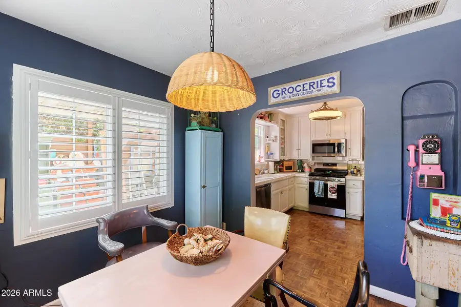 527 W Georgia Avenue, Phoenix, AZ 85013 - #2