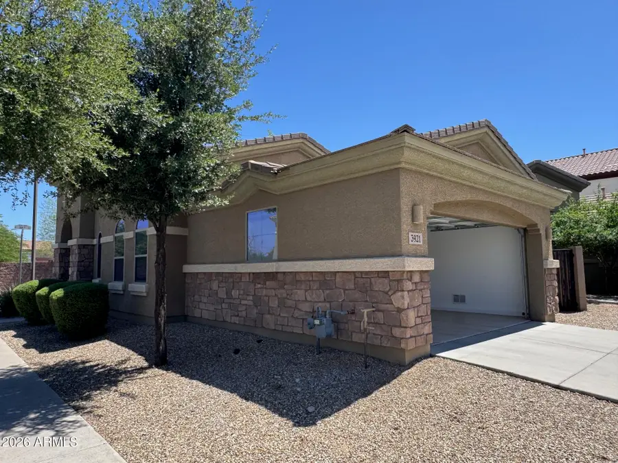 3921 E Sophie Lane, Phoenix, AZ 85042 - #2