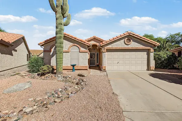 6893 S Lake Forest Court, Chandler, AZ 85249