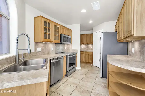 8786 E Sandtrap Court, Gold Canyon, AZ 85118