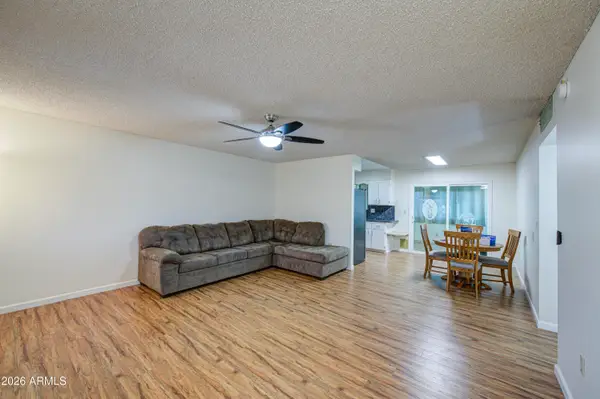 9909 W Newport Drive, Sun City, AZ 85351