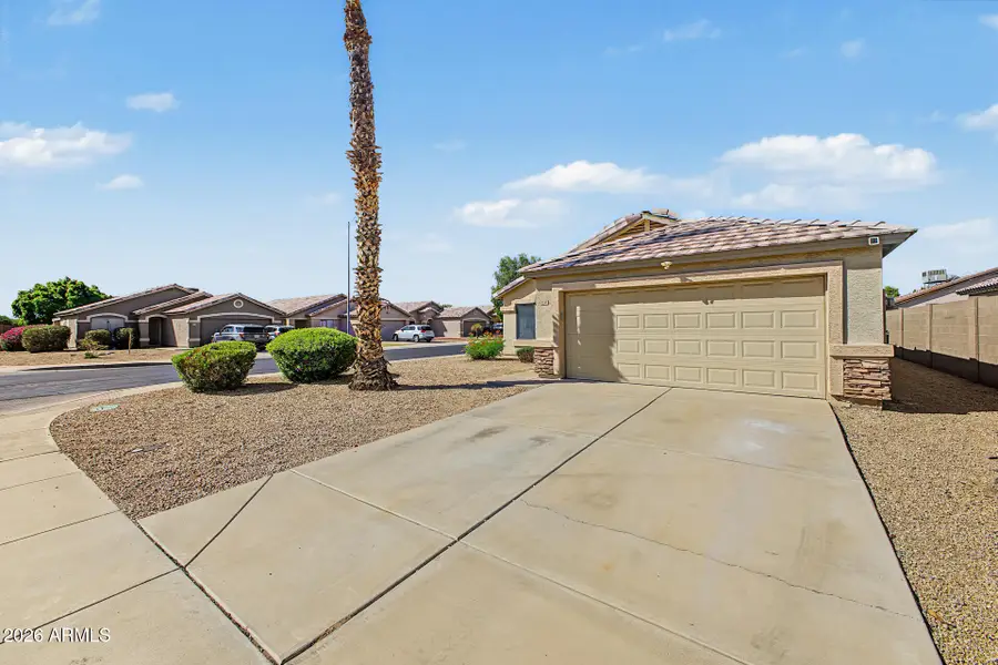 8564 W Mission Lane, Peoria, AZ 85345 - #3