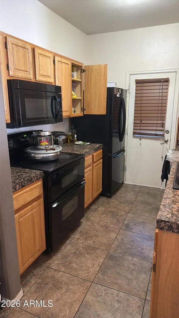 2929 W Yorkshire Drive #2022, Phoenix, AZ 85027