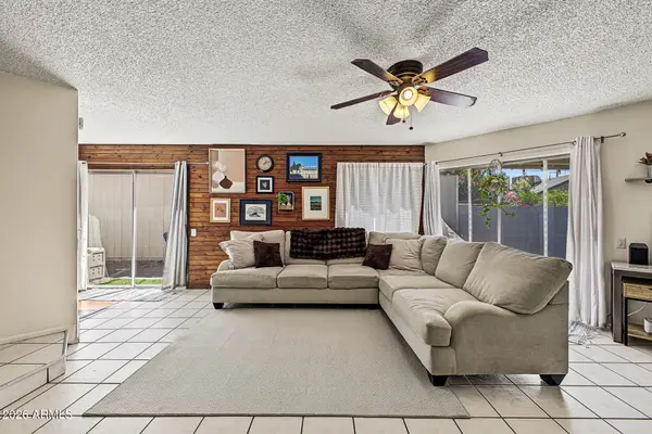 7018 S 41st Place, Phoenix, AZ 85042