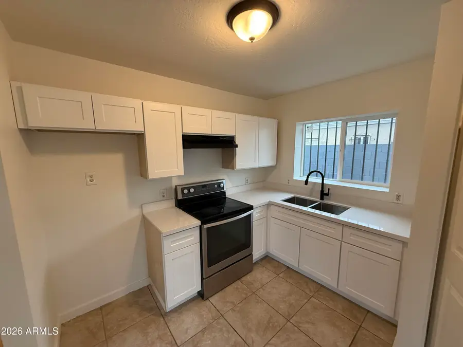 2325 E Roosevelt Street, Phoenix, AZ 85006 - #3