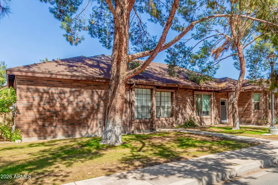 824 E Bruce Avenue, Gilbert, AZ 85234 - #3