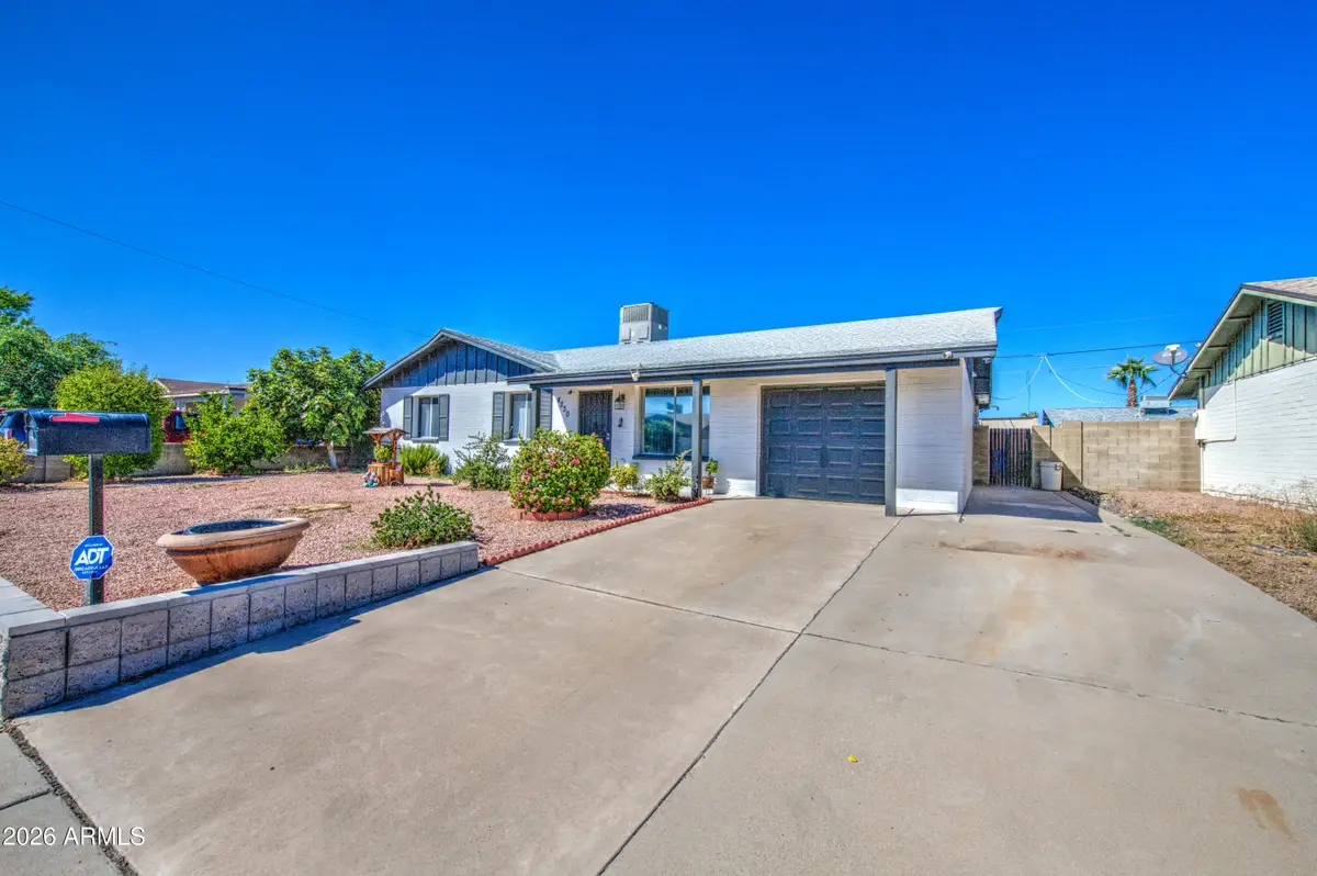 4230 W Kaler Drive, Phoenix, AZ 85051 - #1