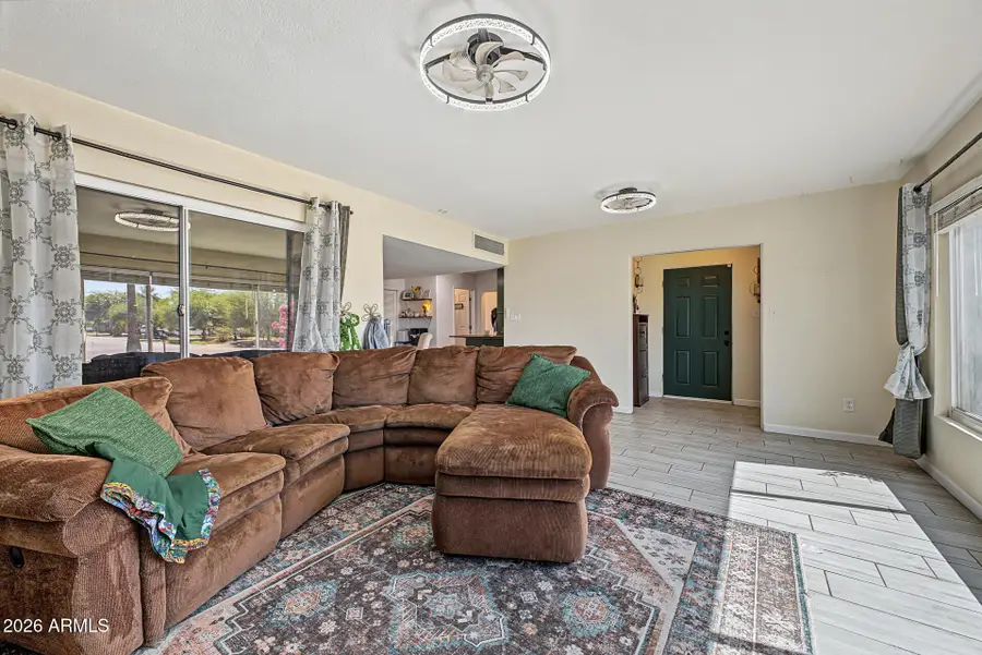 1128 N Walnut Drive, Casa Grande, AZ 85122 - #3