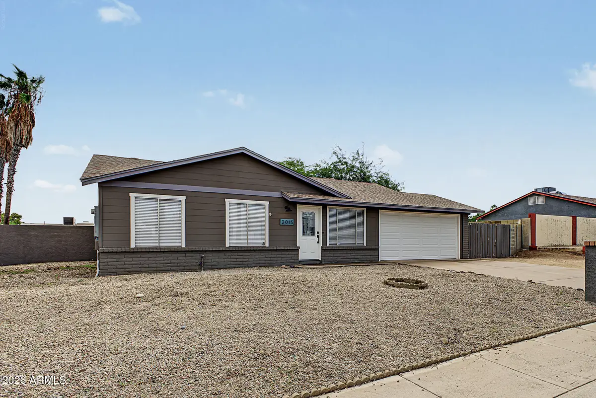 2015 E Vista Drive, Phoenix, AZ 85022 - #1