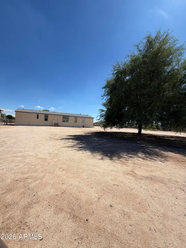 13621 S 204th Avenue, Buckeye, AZ 85326