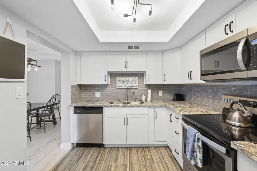 4201 E Camelback Road #41, Phoenix, AZ 85018 - #3