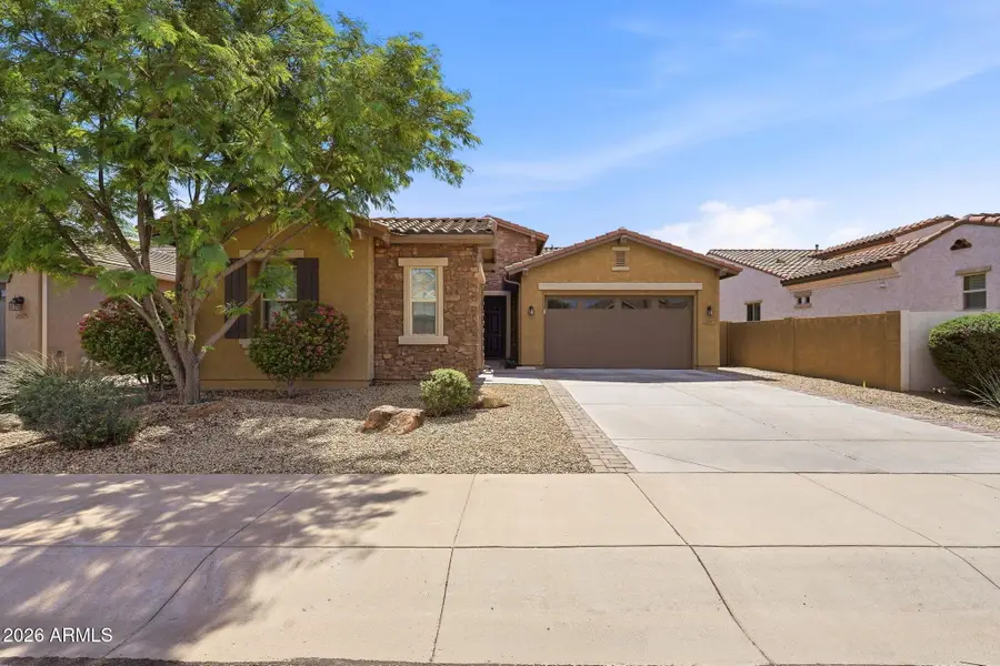 16167 W Monterosa Street, Goodyear, AZ 85395 - #2