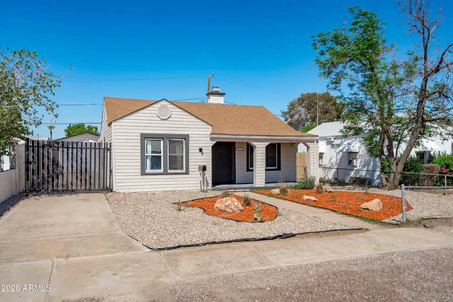 412 E Roosevelt Avenue, Buckeye, AZ 85326 - #2