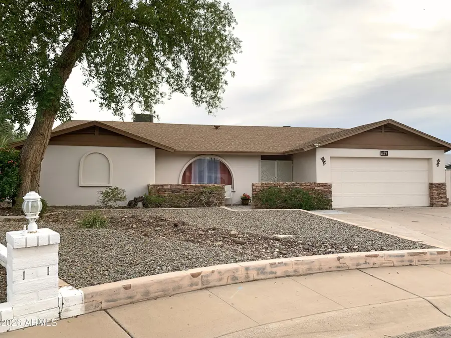 1127 W Isabella Avenue, Mesa, AZ 85210 - #2