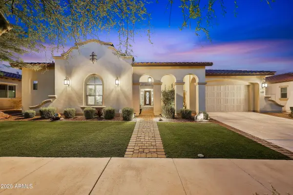 5117 N 205th Lane, Buckeye, AZ 85396
