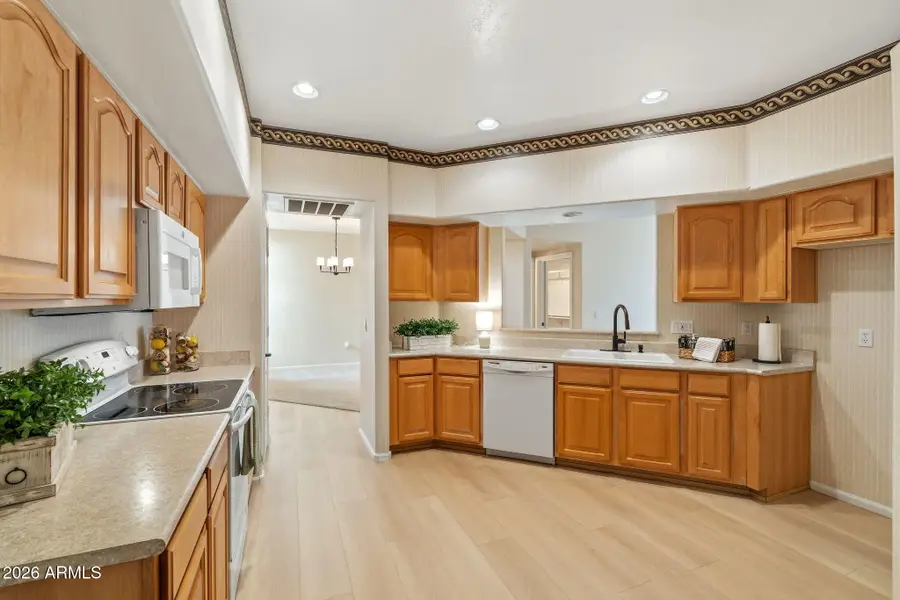 1747 E Northern Avenue #102, Phoenix, AZ 85020 - #2