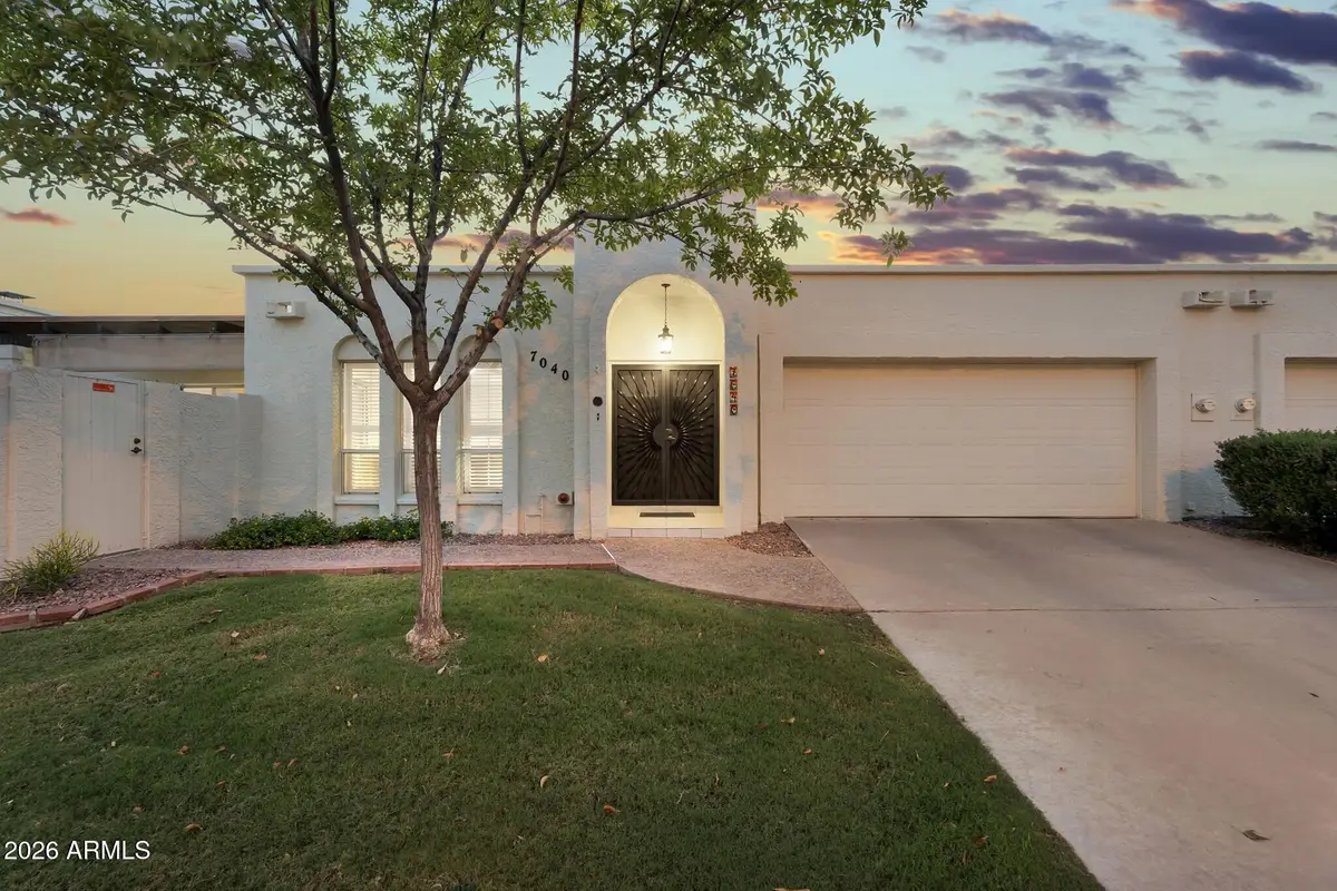 7040 N 11th Avenue, Phoenix, AZ 85021 - #1