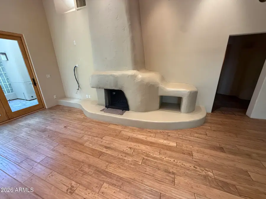 3302 E Campbell Avenue #9, Phoenix, AZ 85018 - #2