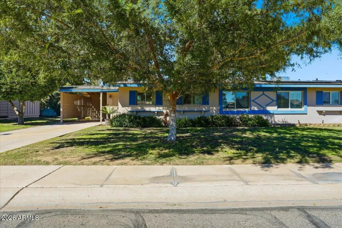 10916 W Peoria Avenue, Sun City, AZ 85351 - #1