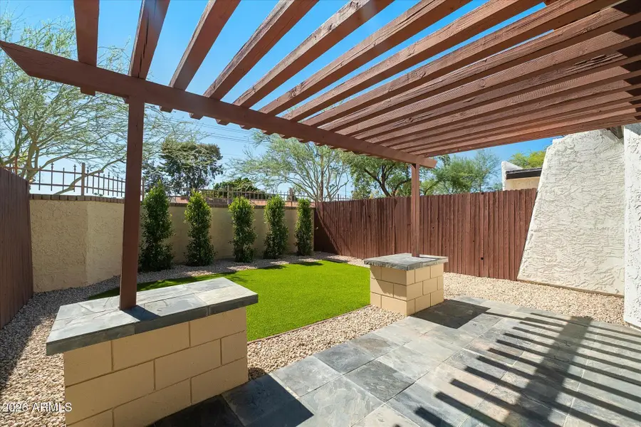 2021 E Solana Drive, Tempe, AZ 85281 - #3