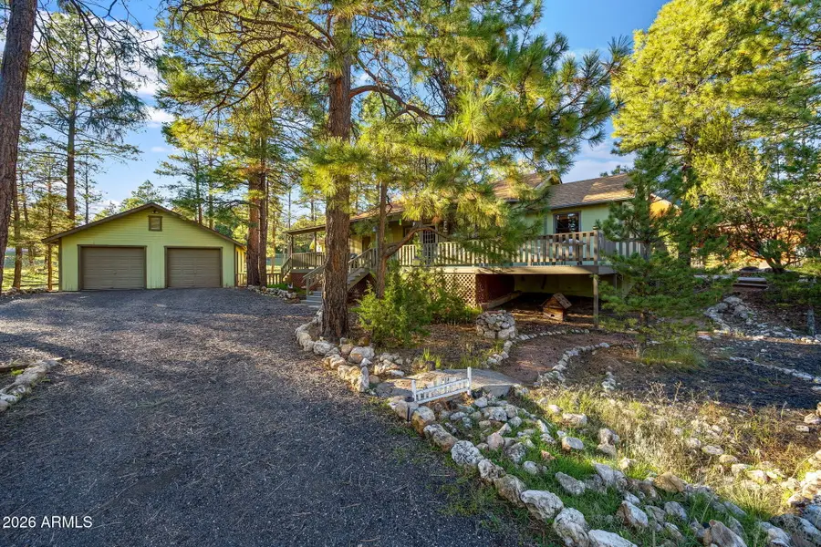 2240 Eagle Lane, Overgaard, AZ 85933 - #2