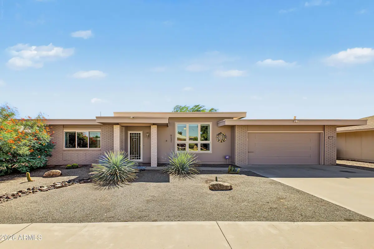 9121 W Long Hills Drive, Sun City, AZ 85351 - #1
