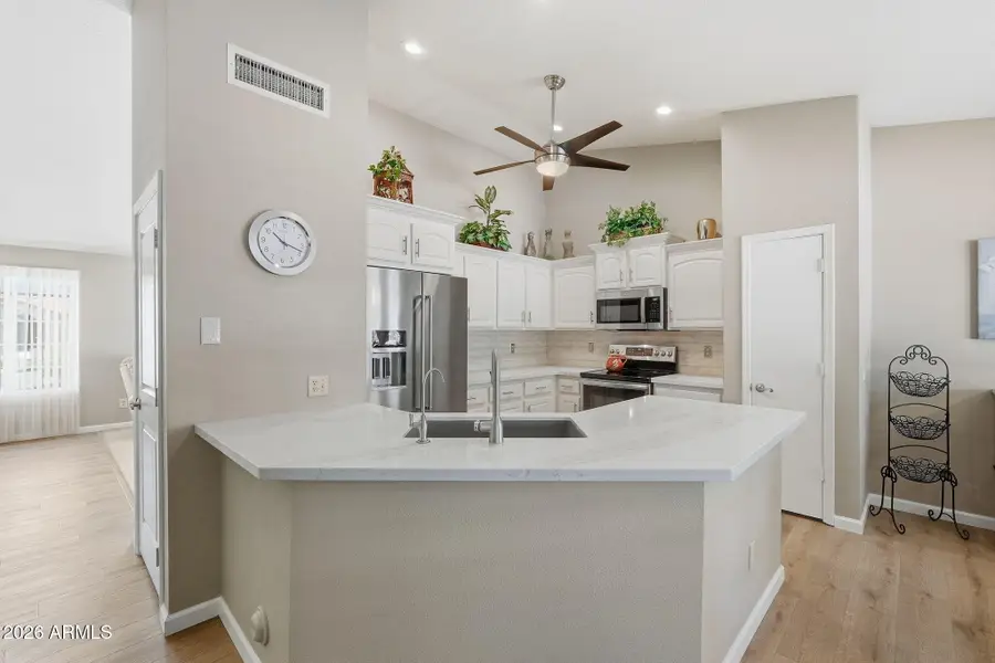 26202 S Flame Tree Drive, Sun Lakes, AZ 85248 - #2