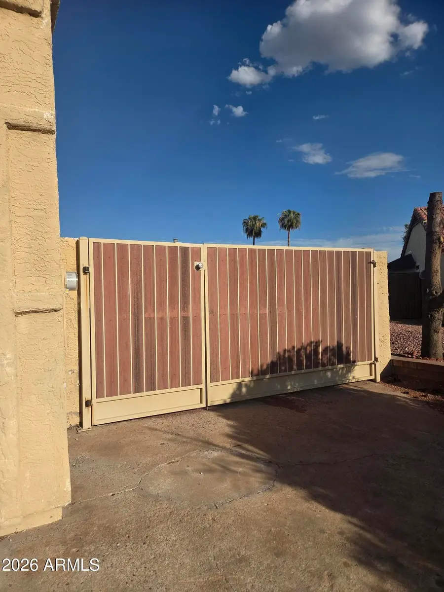 10415 N 63rd Drive, Glendale, AZ 85302 - #2