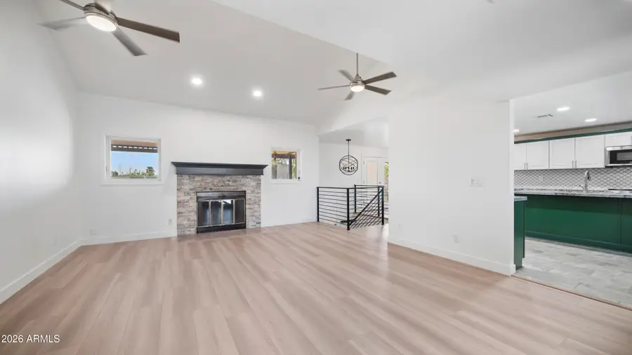325 W Manhatton Drive, Tempe, AZ 85282 - #3