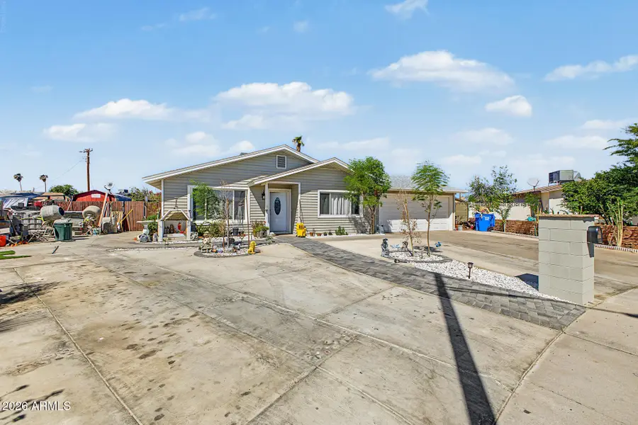 5454 W Roanoke Avenue, Phoenix, AZ 85035 - #3