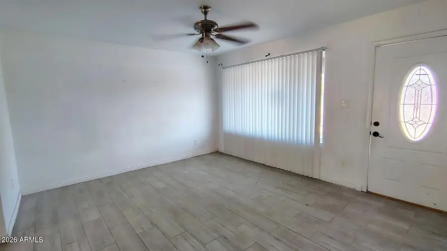 1525 W Hartford Avenue, Phoenix, AZ 85023 - #3
