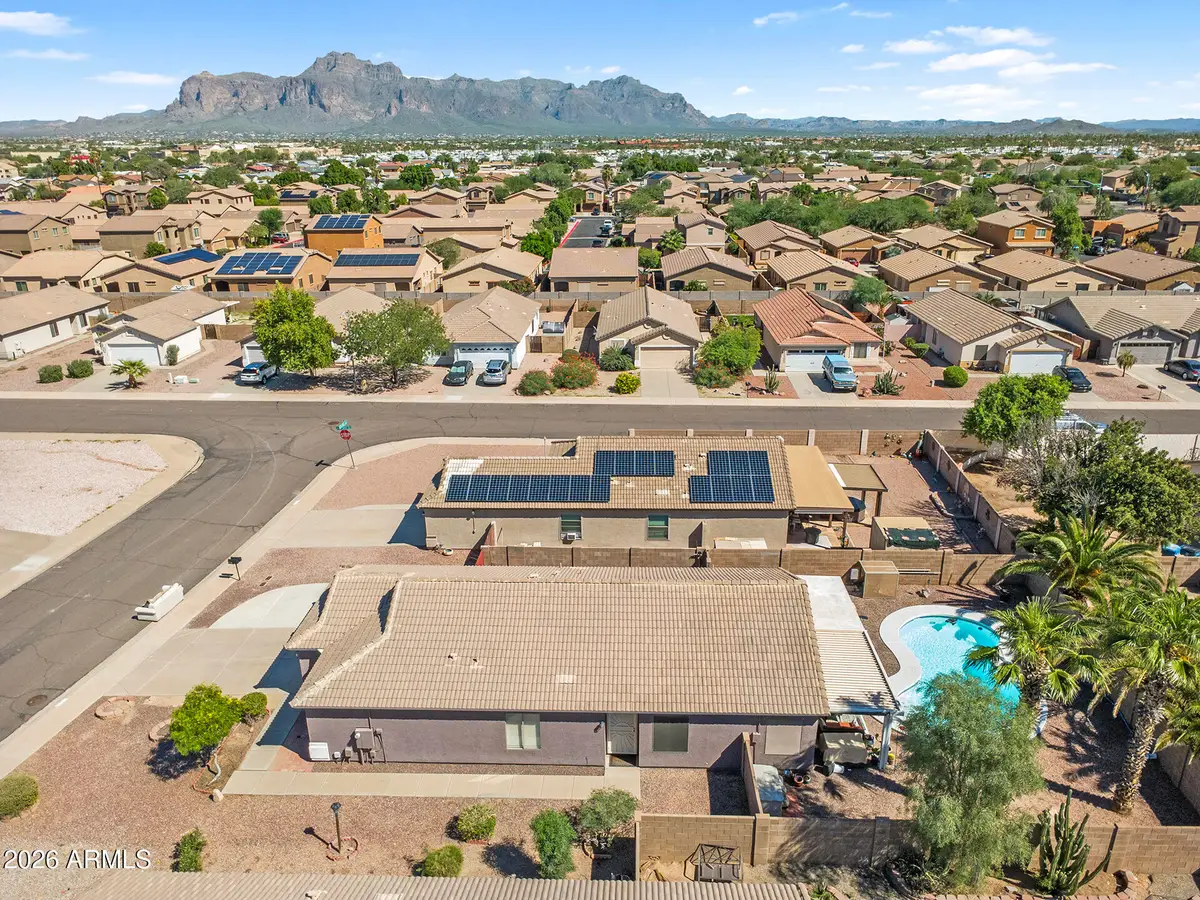 1039 W 6th Avenue, Apache Junction, AZ 85120 - #1