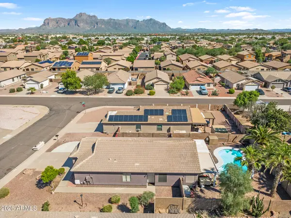 1039 W 6th Avenue, Apache Junction, AZ 85120