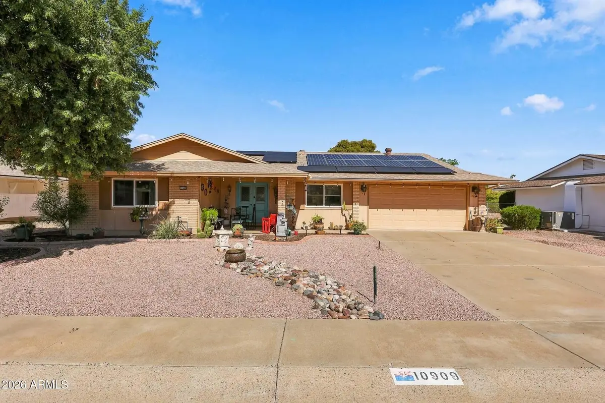 10909 W Roundelay Circle, Sun City, AZ 85351 - #1