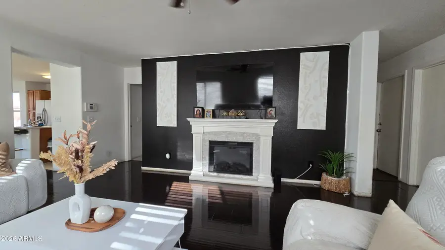 4134 W Cactus Wren Drive, Phoenix, AZ 85051 - #3