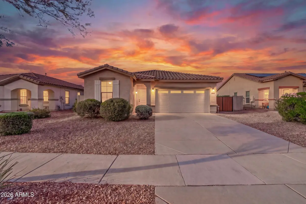 16990 W Gibson Lane, Goodyear, AZ 85338 - #1