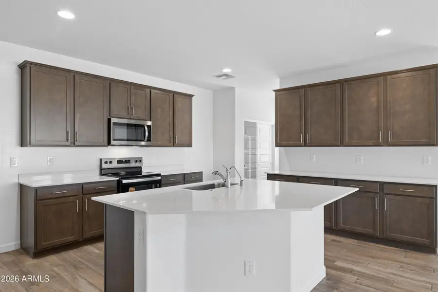 3329 W Sonrisa Avenue, Apache Junction, AZ 85120 - #3
