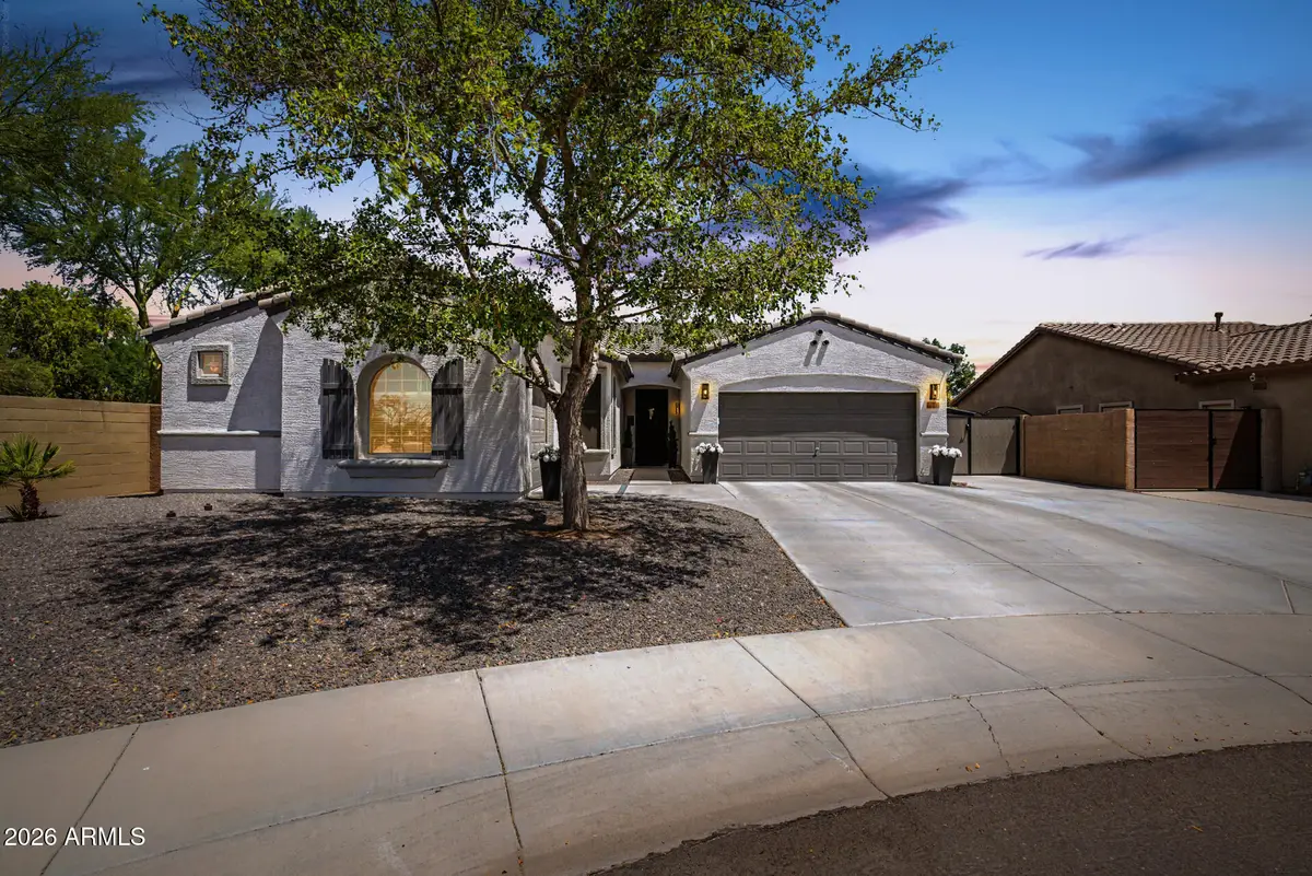 10190 W Patrick Lane, Peoria, AZ 85383 - #1